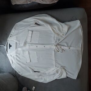 Signature Studio Blouse